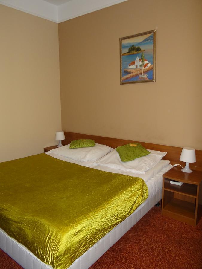 Grot Hotel Malbork Exterior photo